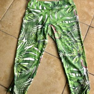 Jala SUP/Yoga mid calf pant size M